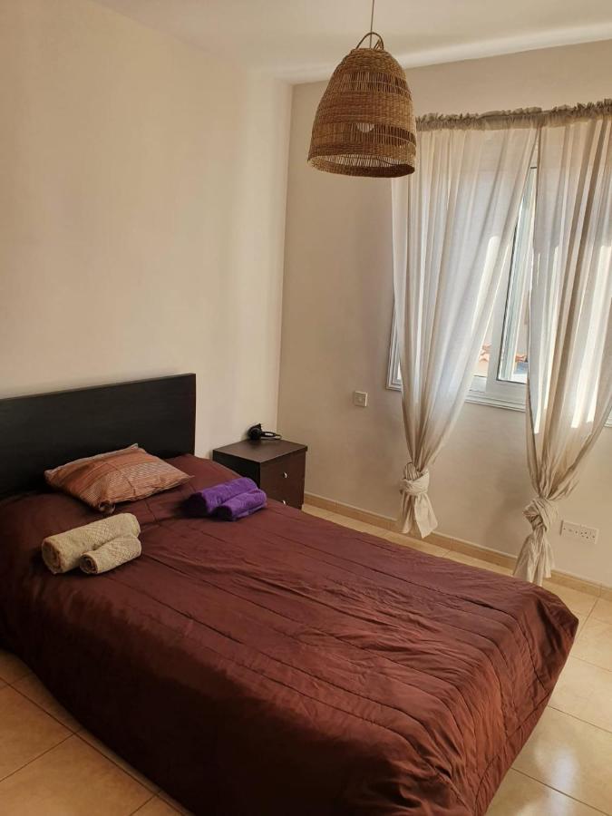 Ancient Paphos - Cozy Place Next To The Sea, Marina, Historical Sites, Buses, Mall, And Market ภายนอก รูปภาพ