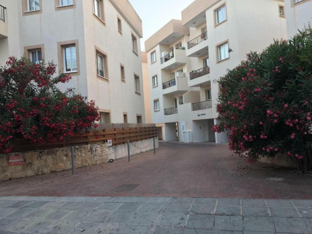 Ancient Paphos - Cozy Place Next To The Sea, Marina, Historical Sites, Buses, Mall, And Market ภายนอก รูปภาพ